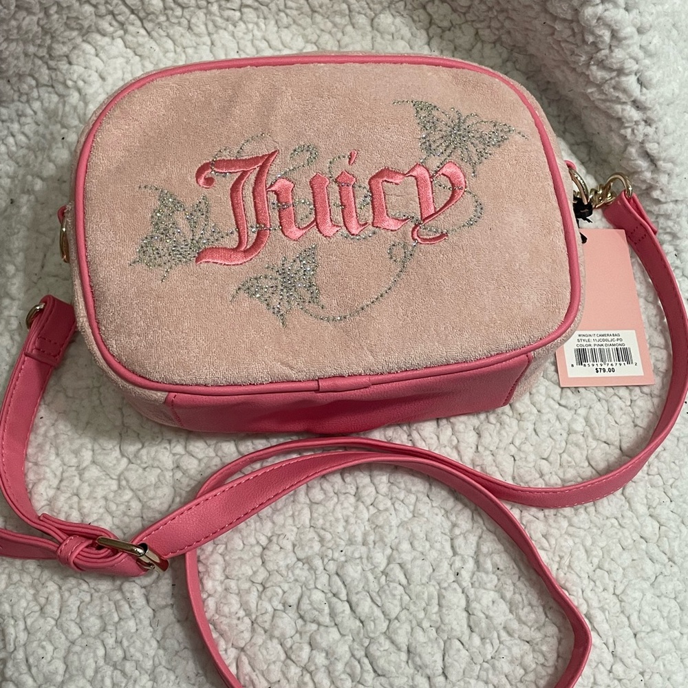 Juicy Couture Wingin It Camera Crossbody